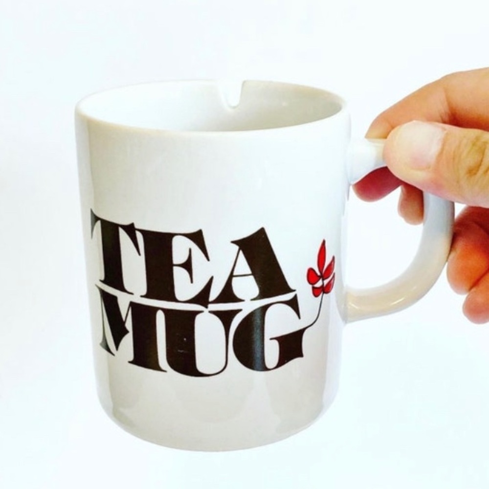 SOLD Vintage Tea Mug Tea Bag Holder Coffee Cup Retro Mug White Black Red